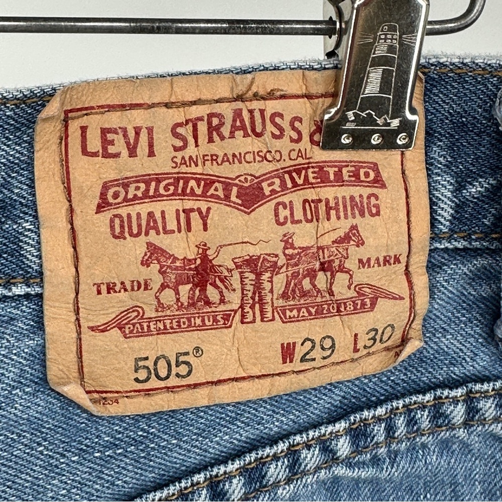 Levi's Straight Leg Jeans in Classic Blue 2000’s 100% Cotton 29x30 - Picture 3 of 8